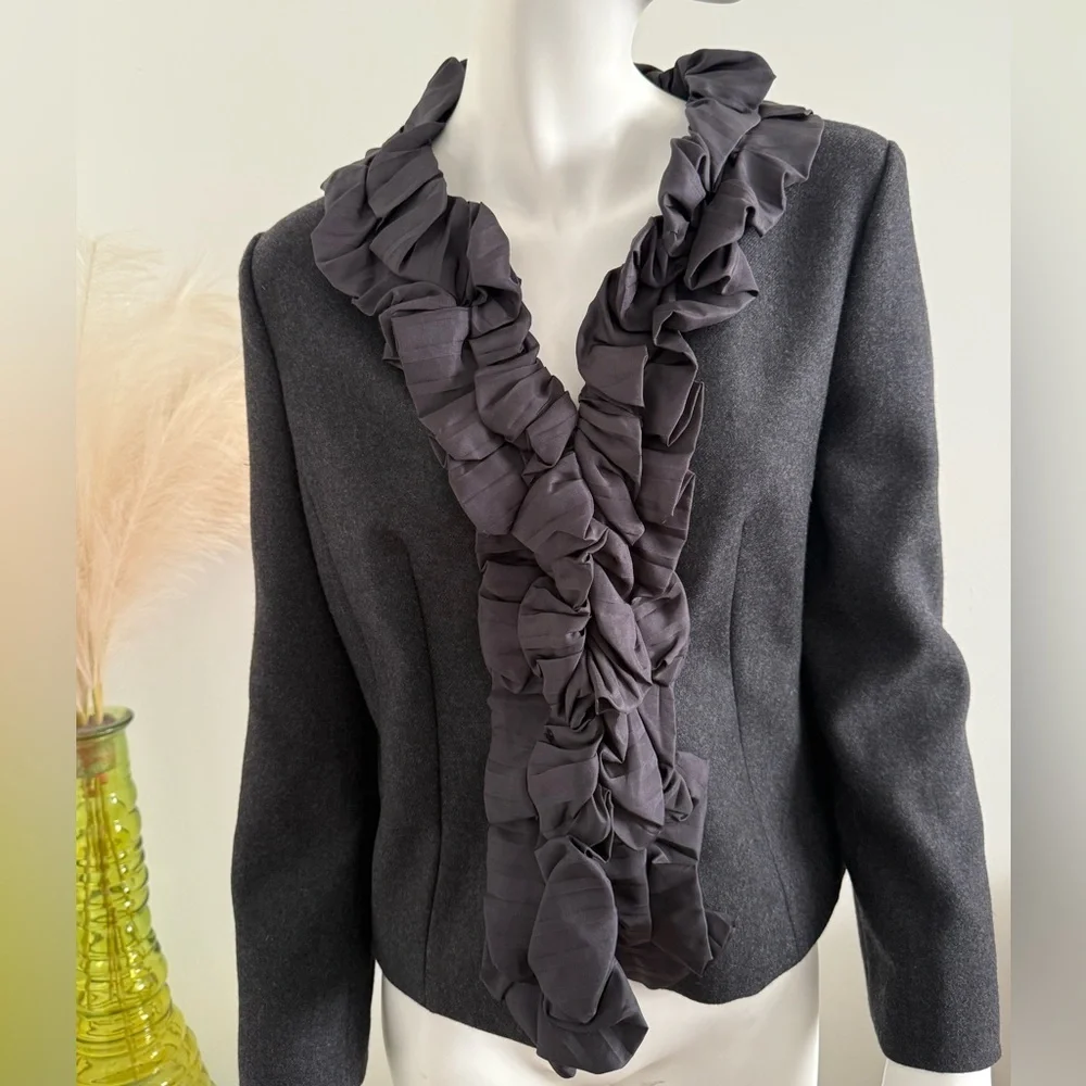 J.Crew Women’s Blazer Size 6 – 100% wool - Picture 2 of 14